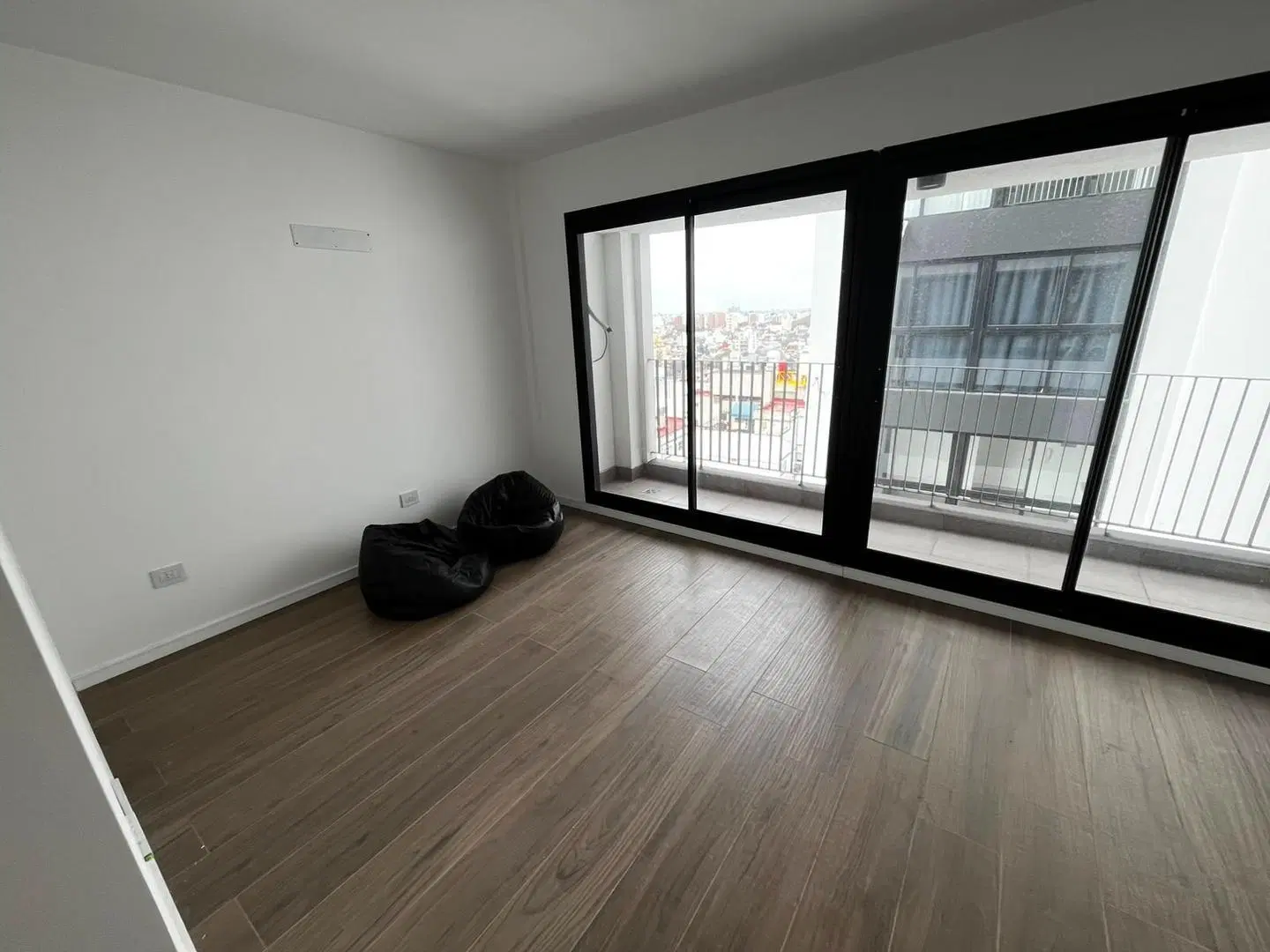 MONOAMBIENTE EN VENTA FULL AMENITIES 3