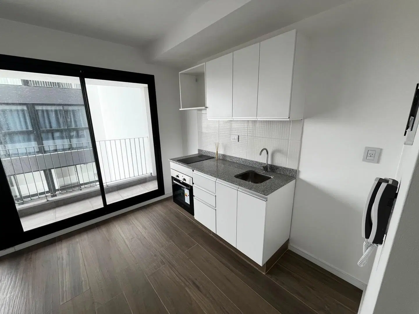 MONOAMBIENTE EN VENTA FULL AMENITIES 5
