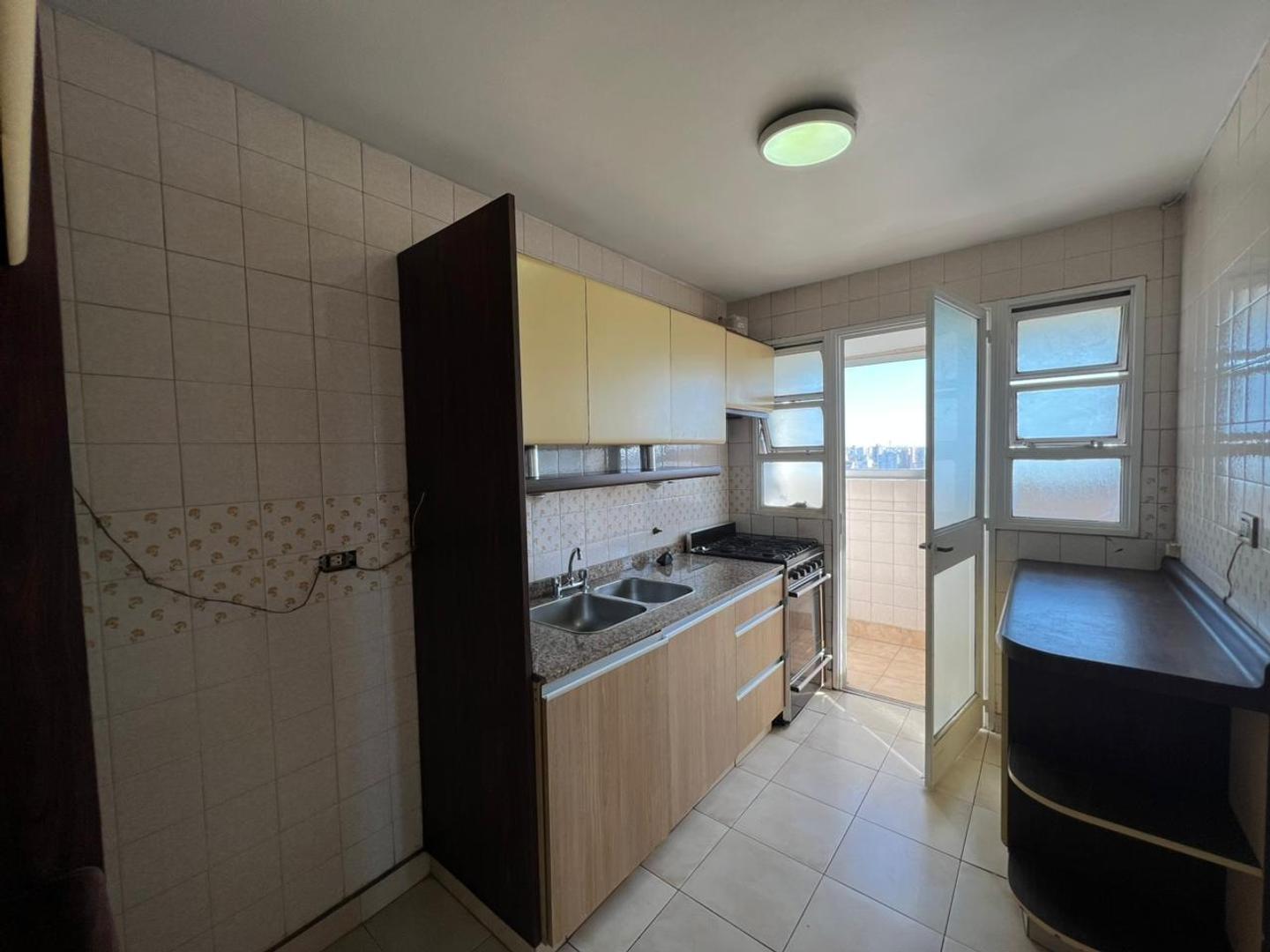 Foto de 4 Ambientes| Alquiler, Colegiales | en piso alto., imagen 4