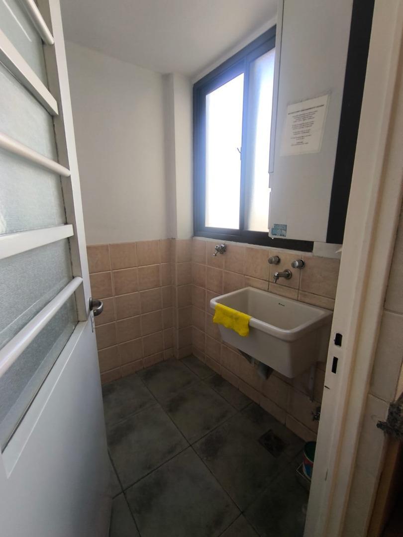 Foto de SEMIPISO 3 AMBIENTES EN ALQUILER, EDIF PISCINA, PARRILLA., imagen 5
