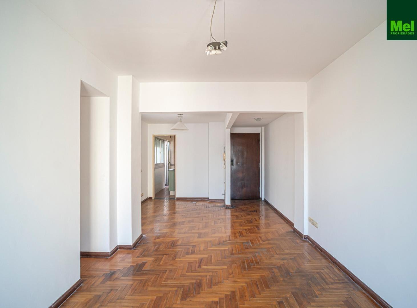 Foto de 3 Ambientes | Al frente con cochera | Venta en Belgrano, imagen 2