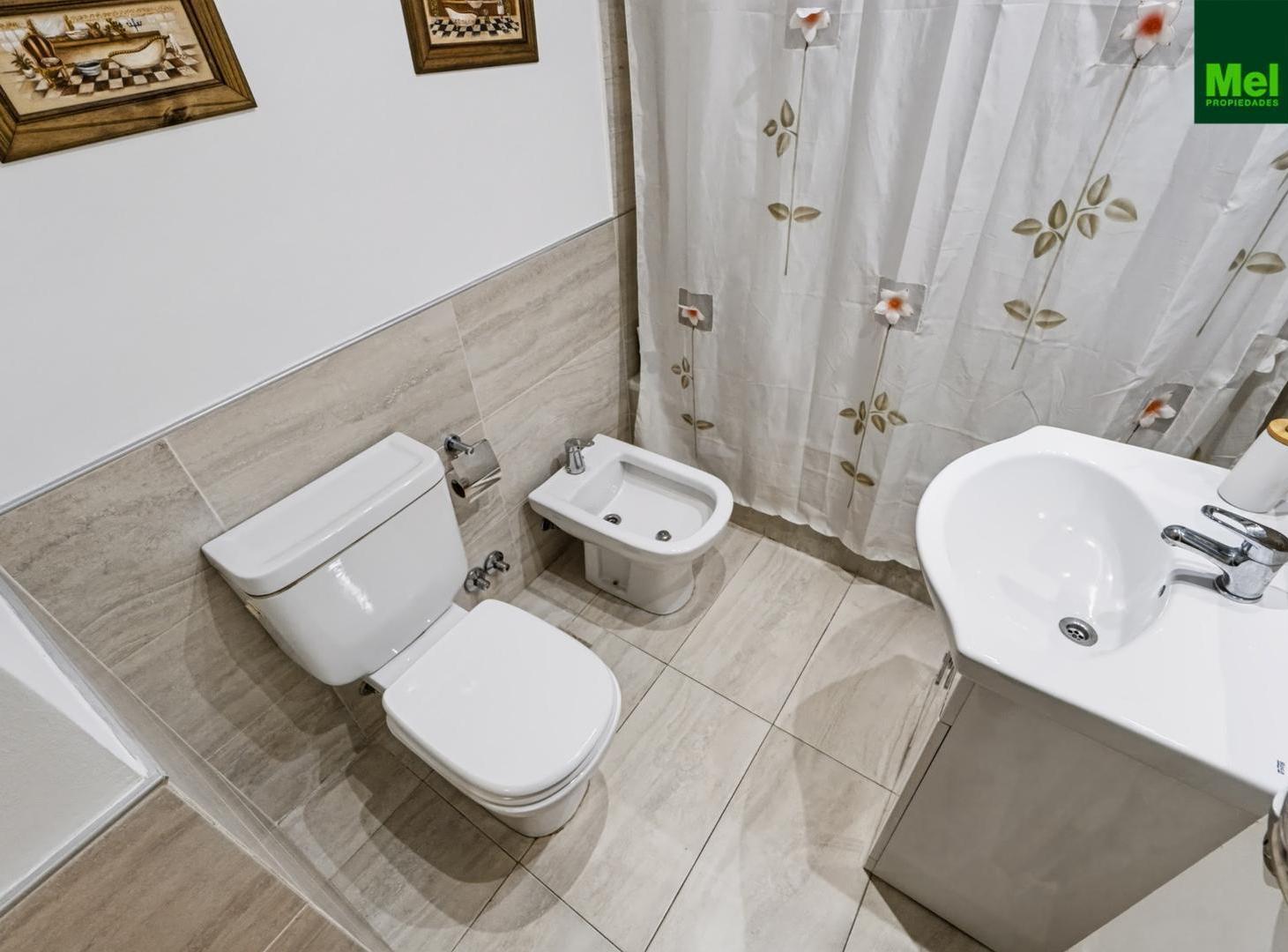 Foto de 3 AMBIENTES | VENTA | VILLA URQUIZA | CON DOS COCHERAS, imagen 2