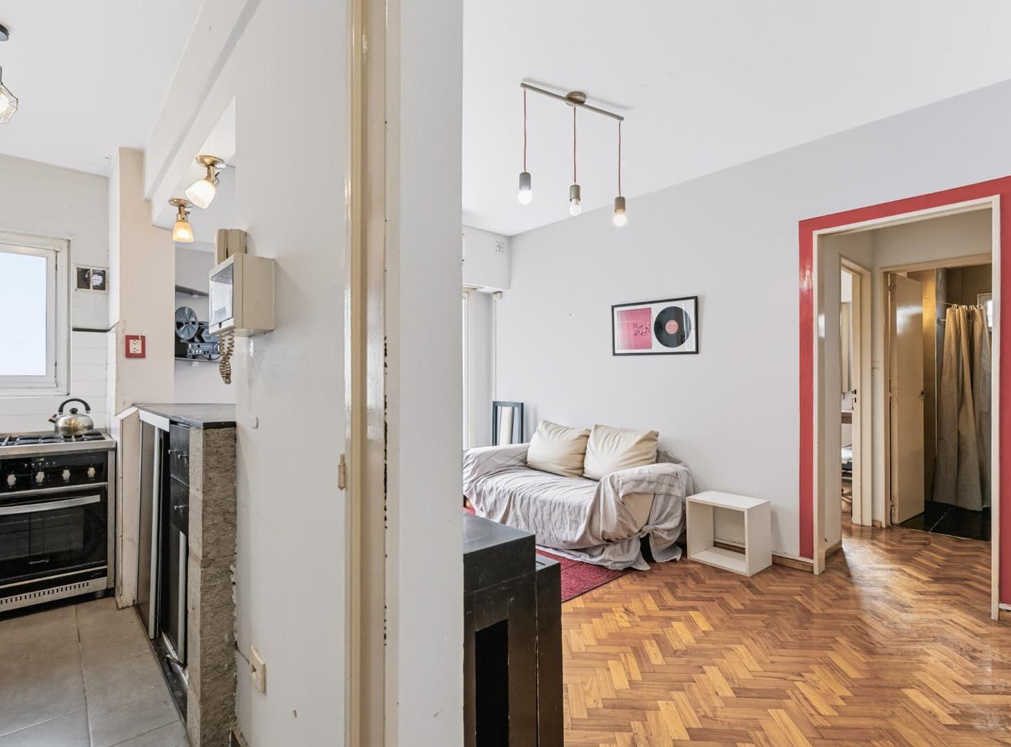 Foto de 2 AMBIENTES | VENTA | V. URQUIZA | PISOS DE MADERA, imagen 1