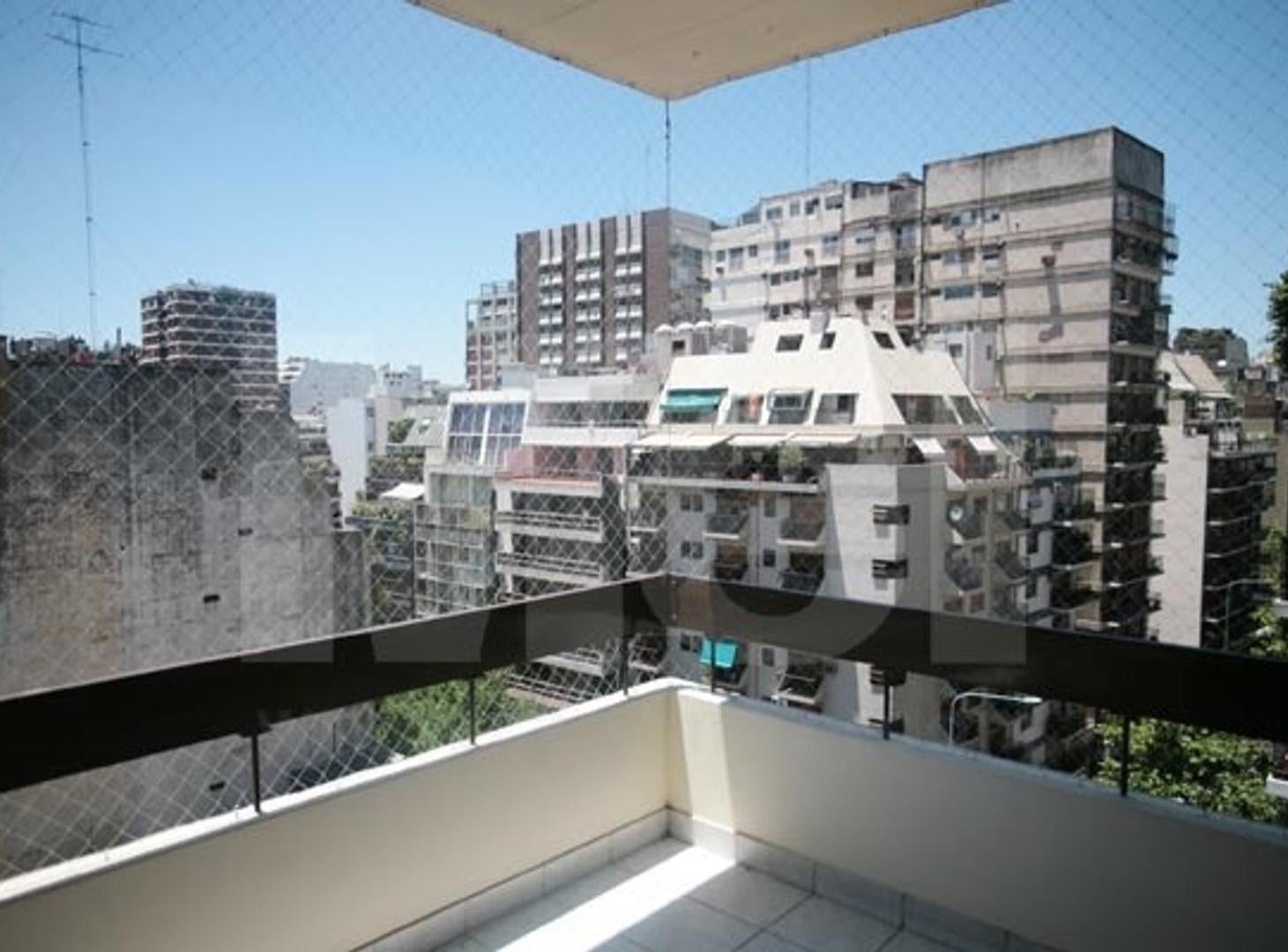 Foto de 3 ambientes con dependencias reciclado con cochera, imagen 1