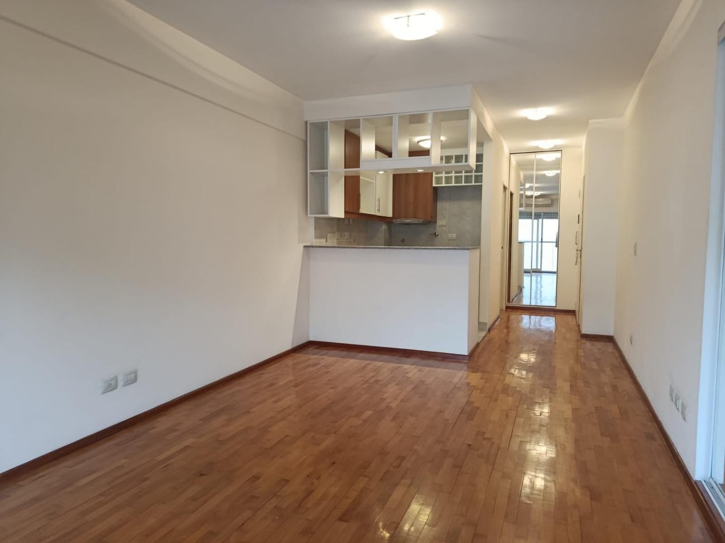 Foto de Monoambiente | Alquiler en Belgrano | Muy luminoso, imagen 3