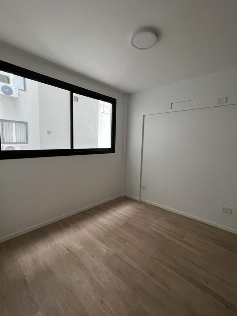 Foto de 2 amb. en alquiler, apto profesional, balcón, pileta, SUM, imagen 1