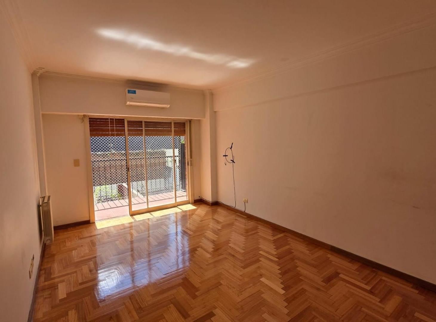 Foto de 2 ambientes | Alquiler Belgrano | Cochera cubierta, imagen 1