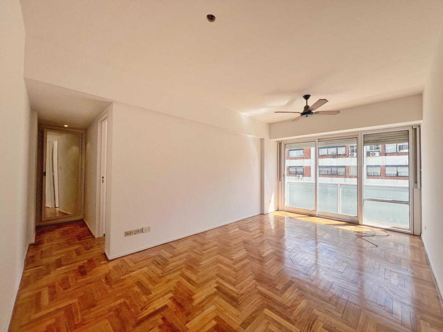 Foto de Excelente 2 amb en piso alto., imagen 2