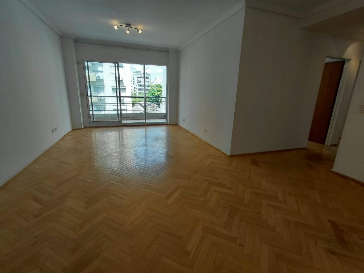 Foto de 4 ambientes|Cochera, baulera, balcón|Alquiler, Villa Urquiza, imagen 3