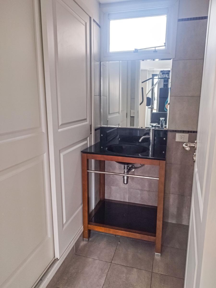 Venta Increible Piso Entero Totalmente Refaccionado y Puesto a Nuevo! 4 Dorm. en Belgrano! 5