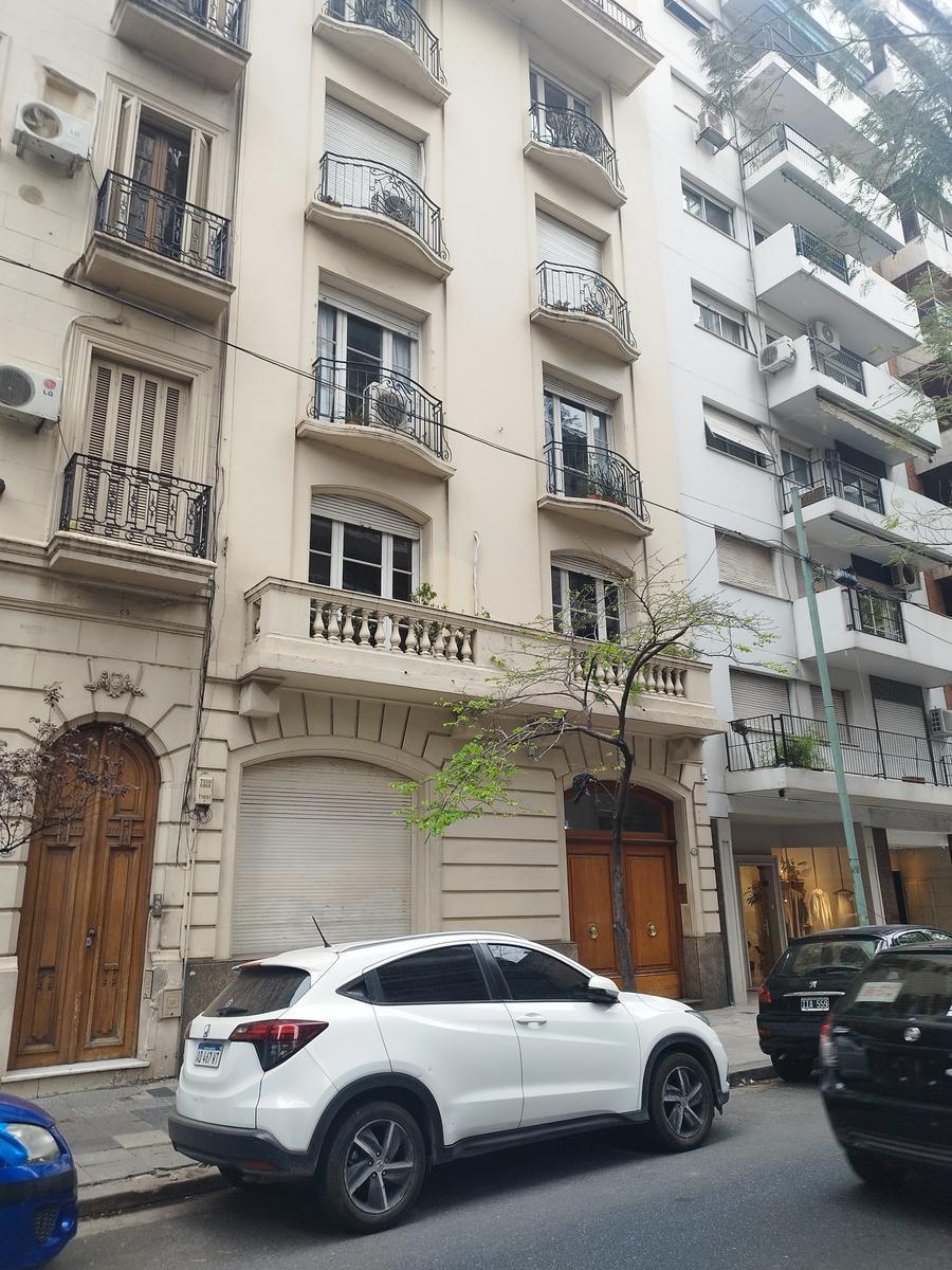 VENTA Departamento de 3 dormitorios dependencia en la mejor zona de Recoleta!
