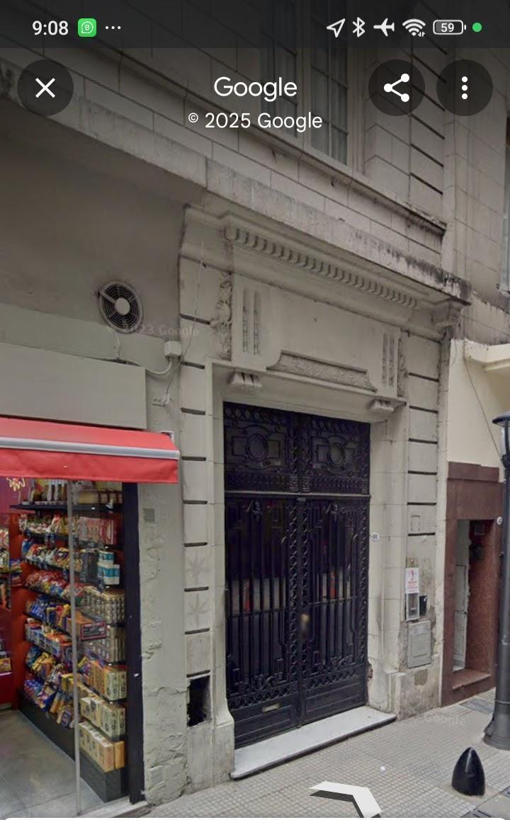 Edificio con 4 Pisos Disponibles Apto Comercial en Microcentro 2