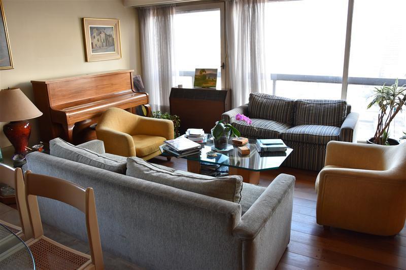 Venta Duplex con Pileta Terraza Propia Coch y 3 Bauleras en Plaza San Martin 5