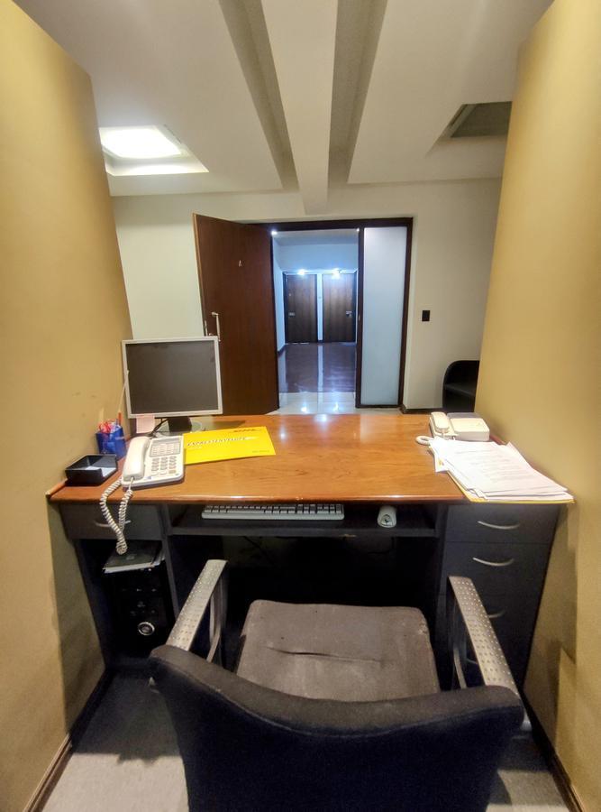 Venta Moderna Oficina Microcentro / Tribunales 150 m² Coch Seg24hs 5