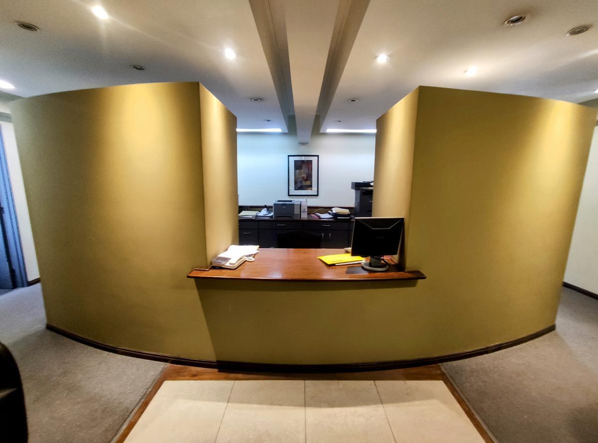 Venta Moderna Oficina Microcentro / Tribunales 150 m² Coch Seg24hs 2