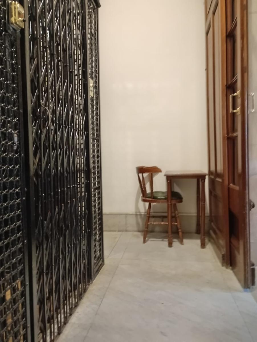Venta À La Française en Barrio Norte 4