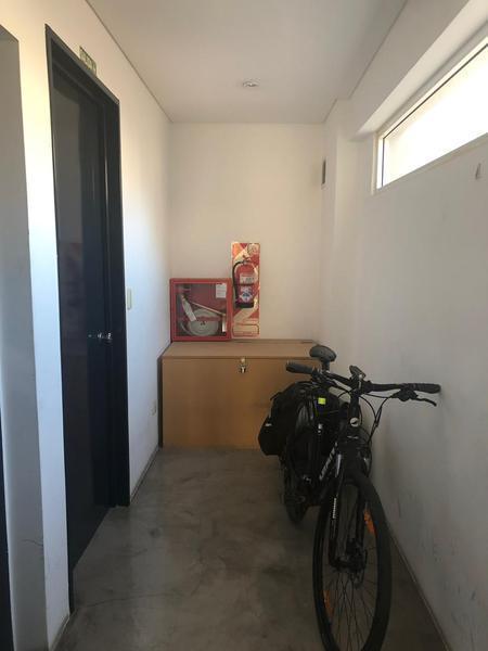 Foto de departam VENTA 2amb Pileta Terraza M Ugarte 1700 coch Impec, imagen 3