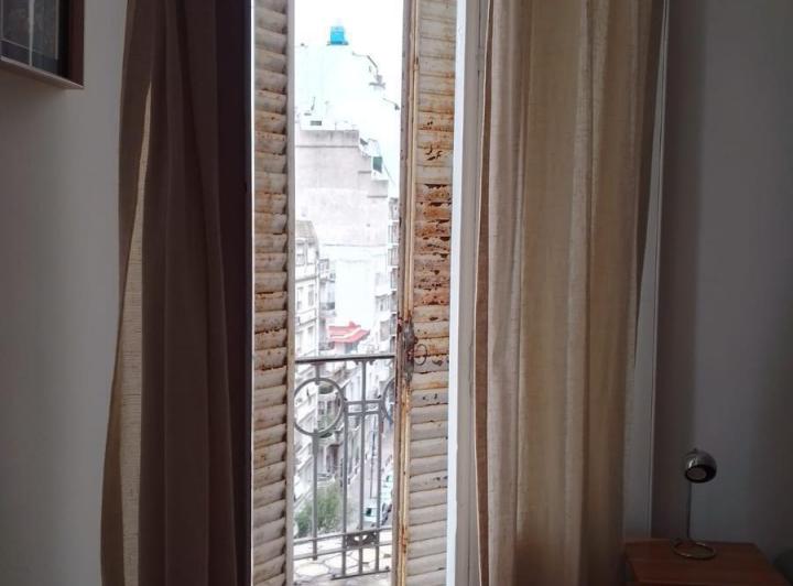 Departamento en  edificio elegangte ALQUILER AMOBLADO temporario SUPER reciclado 6/7 camas 4