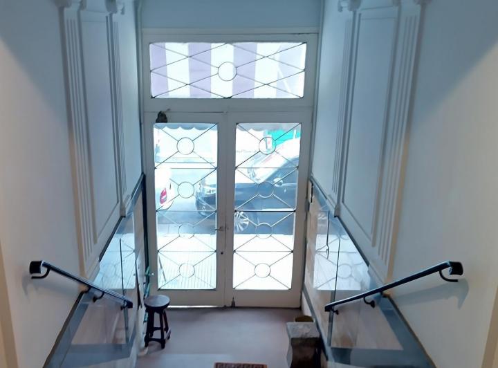 VENTA  OFICINA en Belgrano con LOCALES Y DETALLES UNICOS 3