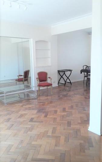 VENTA Piso 11vo Av Callao esq Arenales a nuevo recien pintado Elegante 2