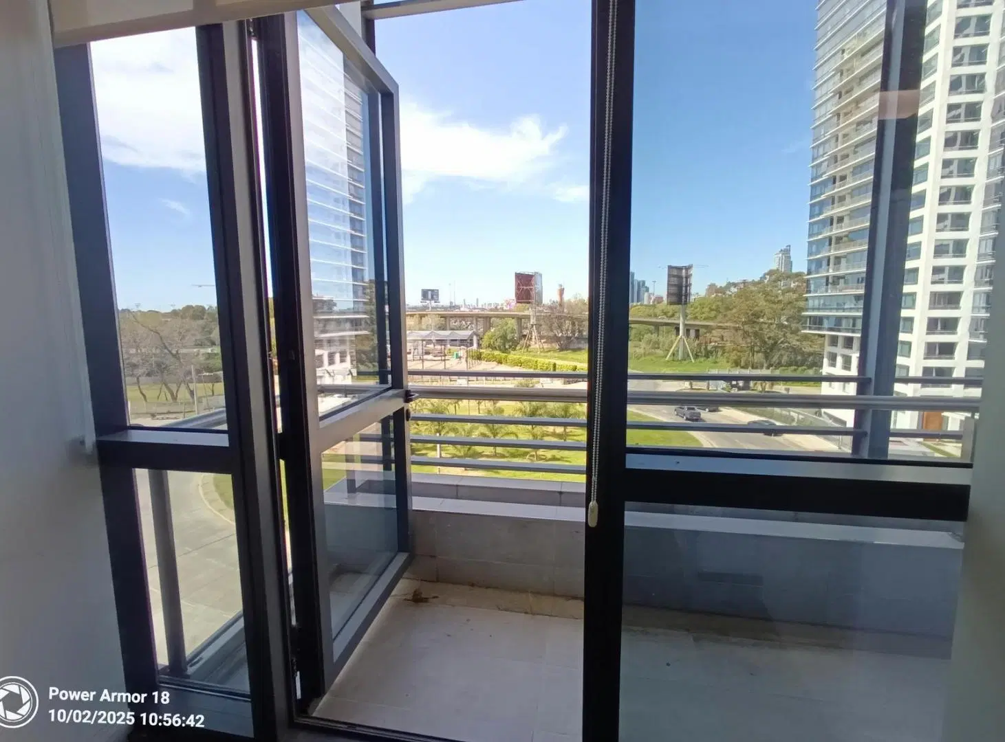 Alquiler OFICINA amoblada en Complejo Al Rio 217m2 Cocheras ESTRENELA Libertador 101 seguridad 24hs 4