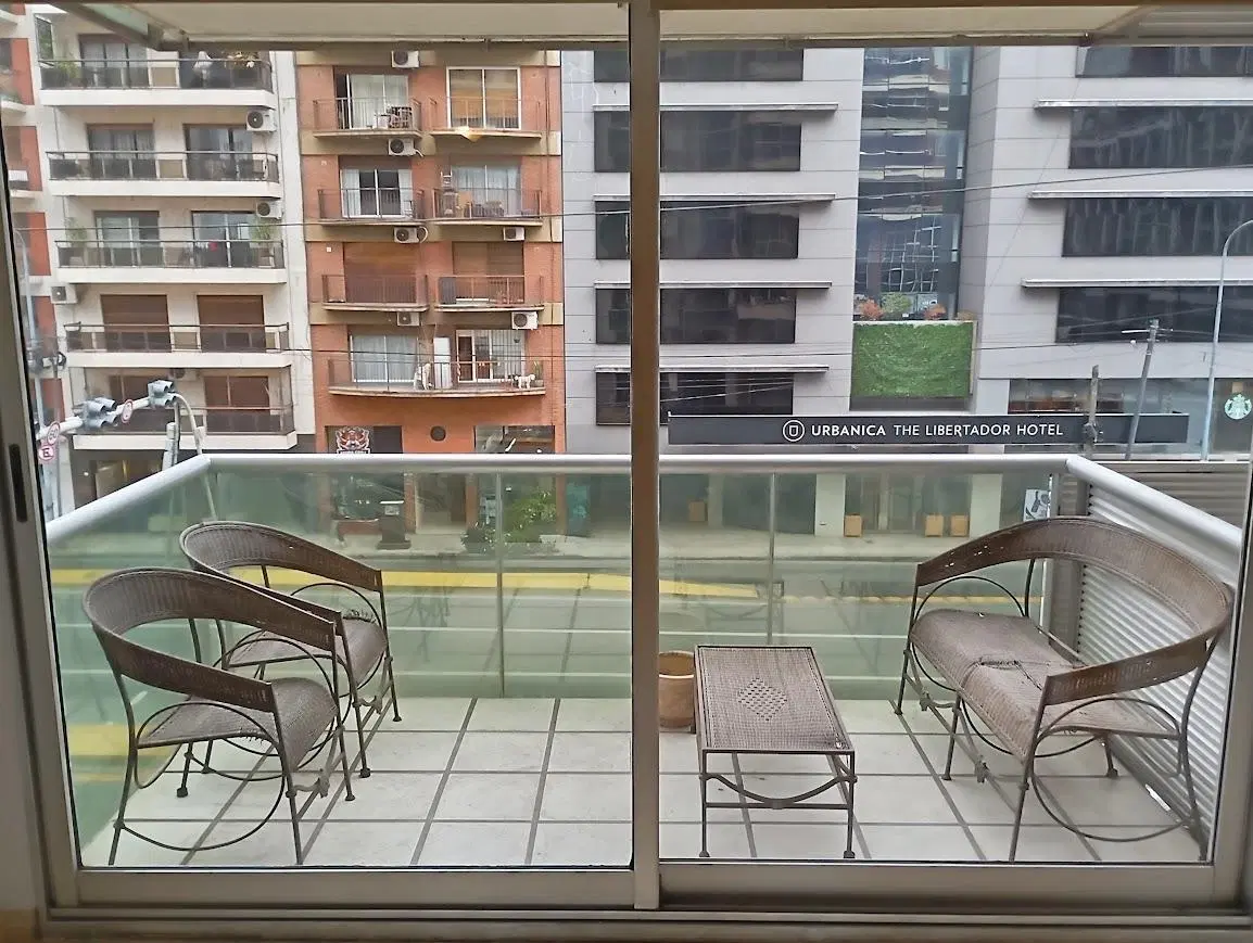 Alquiler amoblado Av Libertador 5600 SEGURIDAD cochera Parrilla Pileta temporario SUITE mas toilette 2