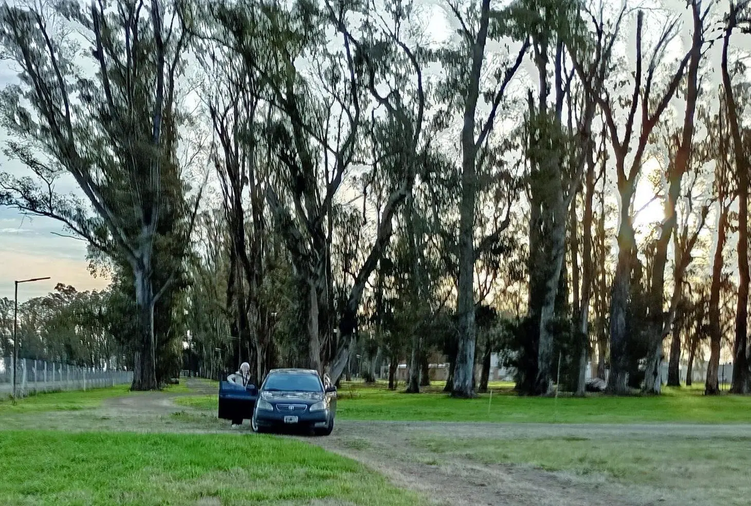 VENTA Lote unico 1735m2 en "3 Pinos" en Barrio EL ESTRIBO Seguridad Para vivir con la naturaleza 4
