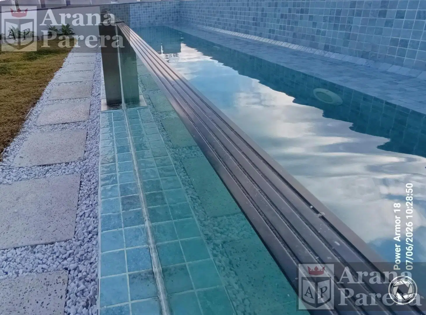 VENTA Casa en BELGRANO HUSARES 1900 Belgrano Chico Jardin pileta vidriada 2