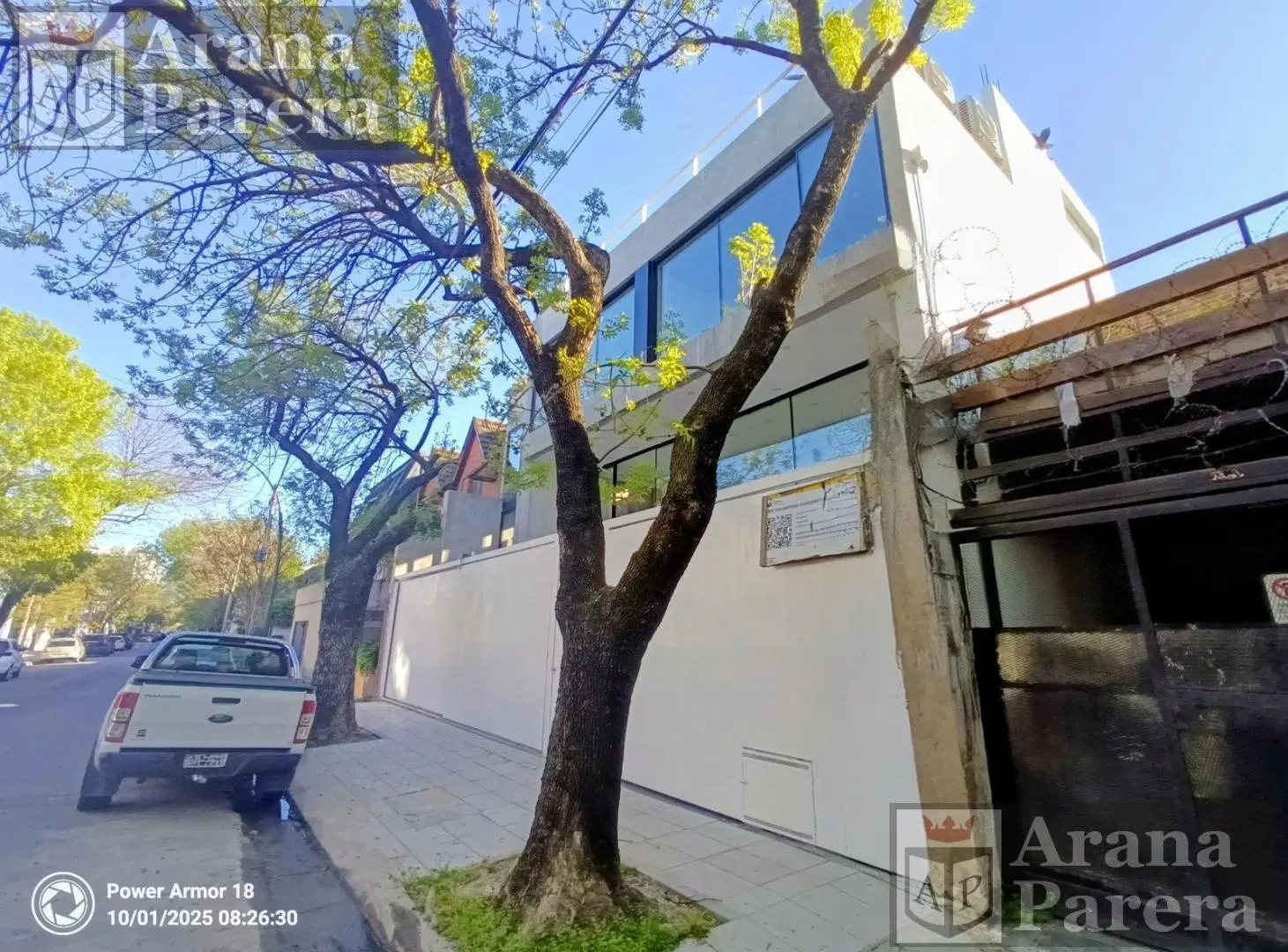 VENTA Casa en BELGRANO HUSARES 1900 Belgrano Chico Jardin pileta vidriada 5