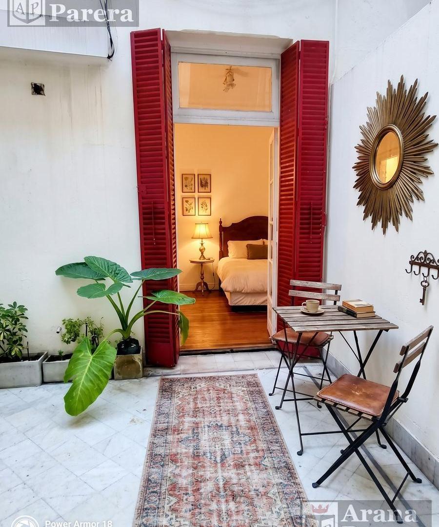 Foto de VENTA departamento estilo LOFT CON PATIO EN RETIRO 2 ambientes Patio, imagen 1