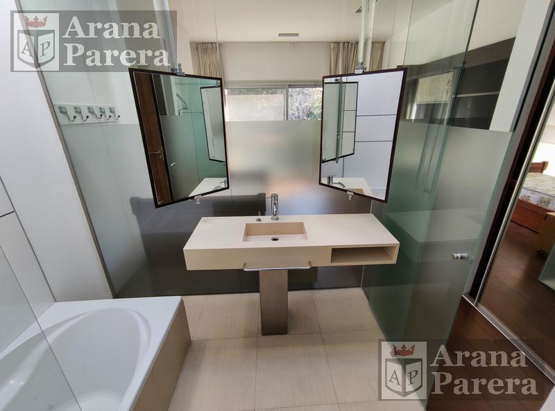 Foto de ALQUILER Casa Lote 14x60 Sucre al 1000 - MODERNA puro DISEÑO, imagen 4