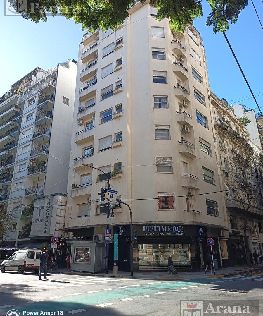 Foto de VENTA epartamento frente a PLAZA VICENTE LOPEZ 3 DORMITORIOS DEPENDENCIA, imagen 1