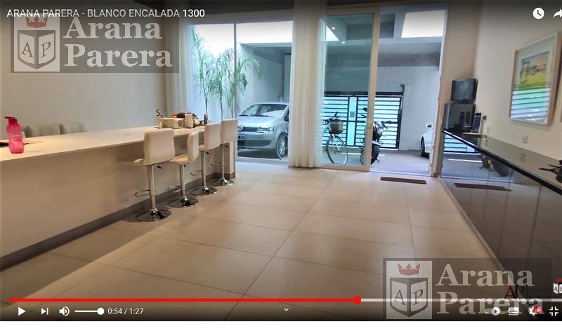 Foto de Venta nueva Casa de 7 SUITES Pileta y Creatividad 5 cocheras moderna de, imagen 5