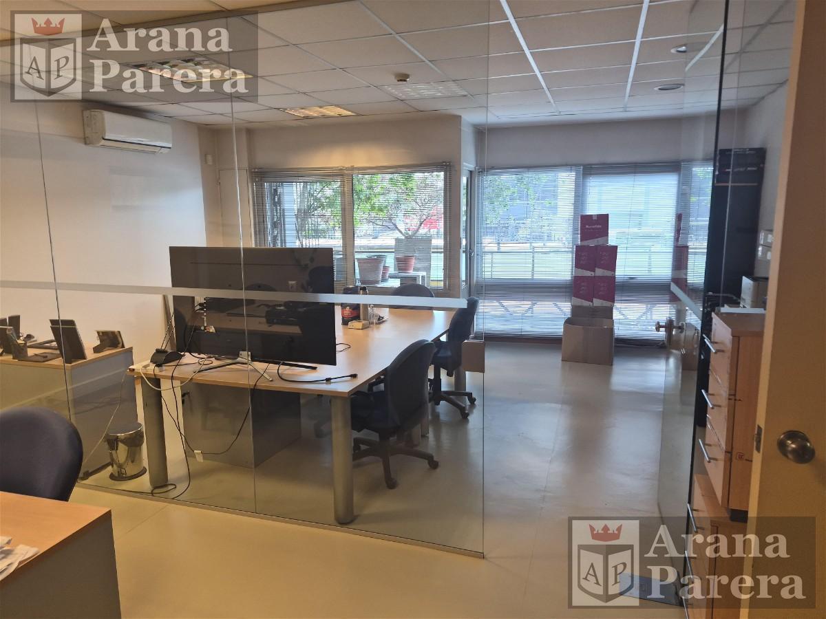 Foto de Local OFICINA EN VENTA casi 400M2 1er PISO PALERMO EN EDIFICIO Thames, imagen 5