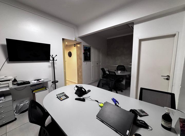 OFICINAS A METROS DEL OBELISCO 2