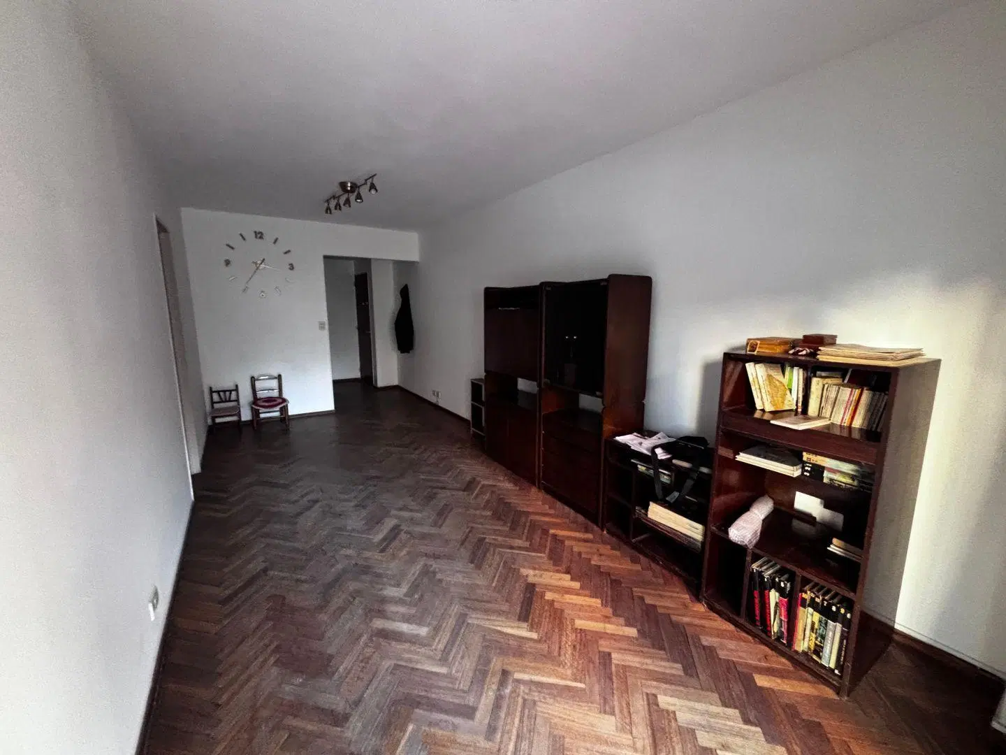 4 AMBIENTES BALCON CORRIDO- OPORTUNIDAD! 3