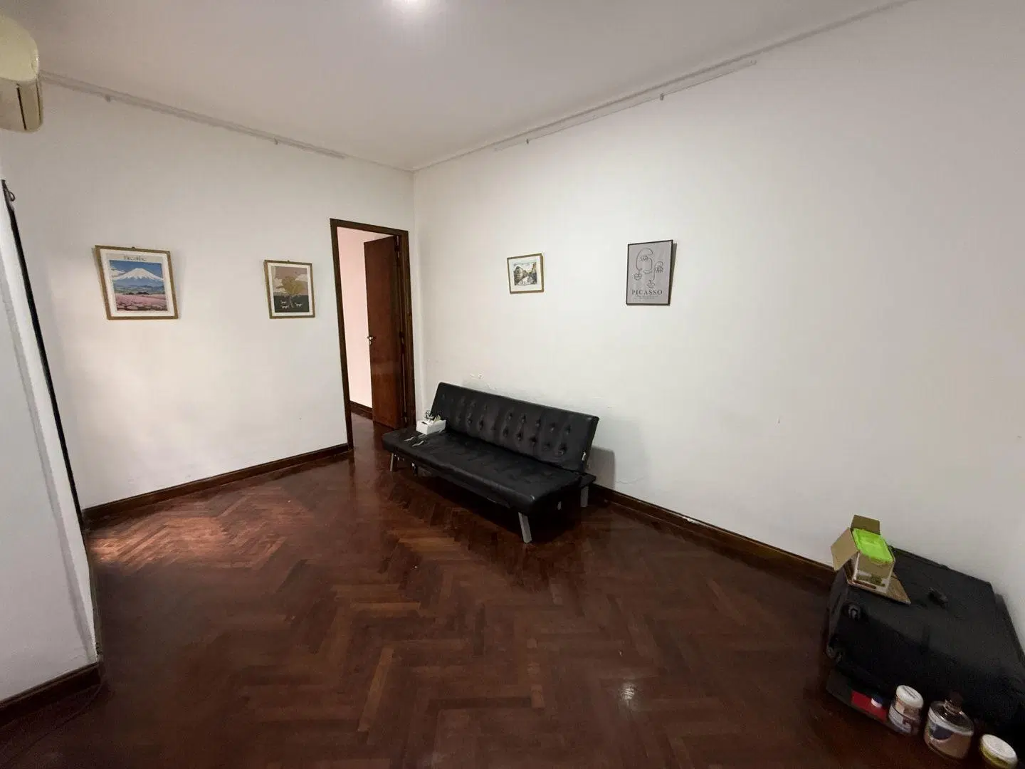 PH de 2 ambientes con patio  Apto vivienda, oficina o depósito  Sin expensas 2