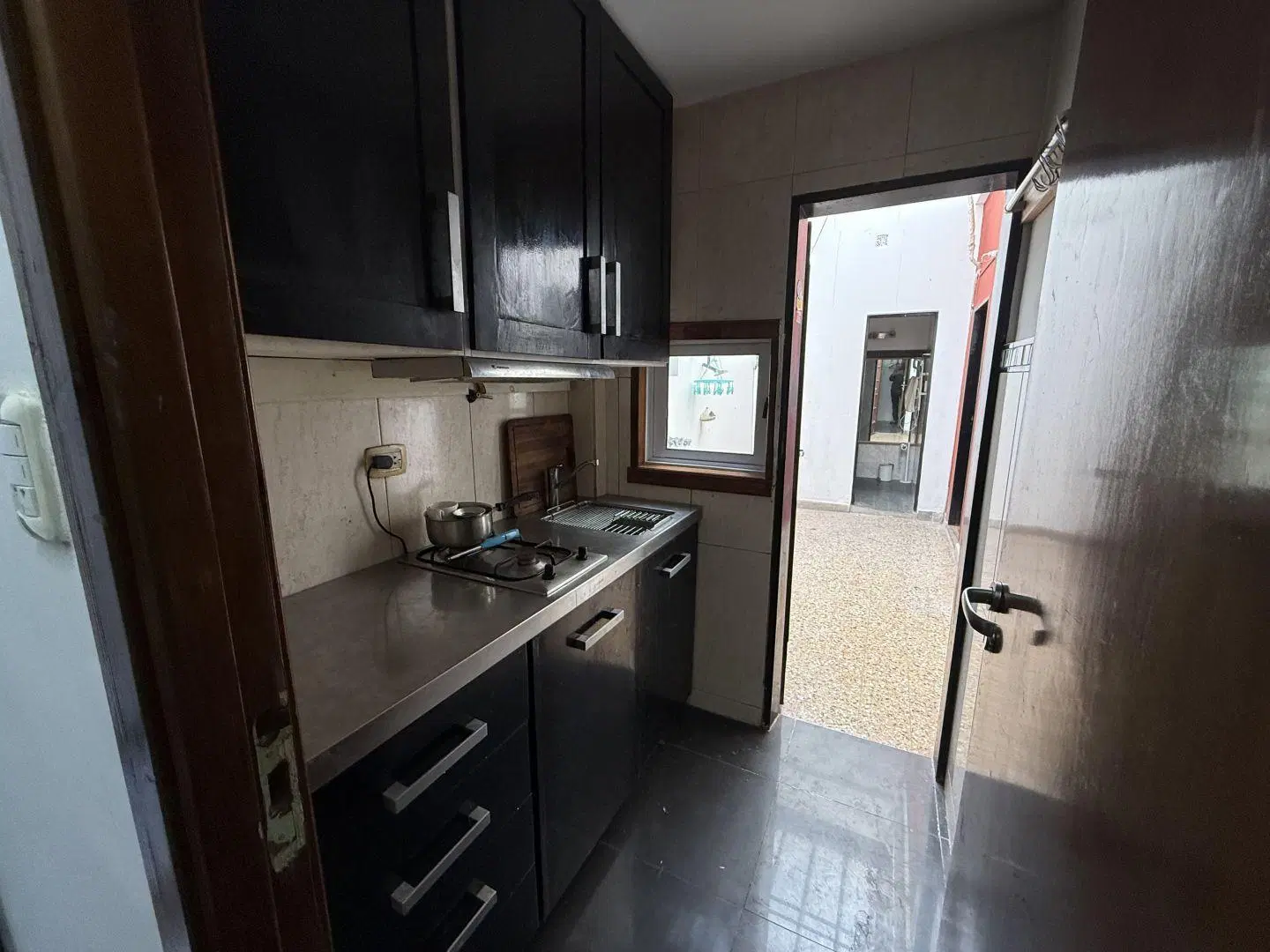 PH de 2 ambientes con patio  Apto vivienda, oficina o depósito  Sin expensas 4