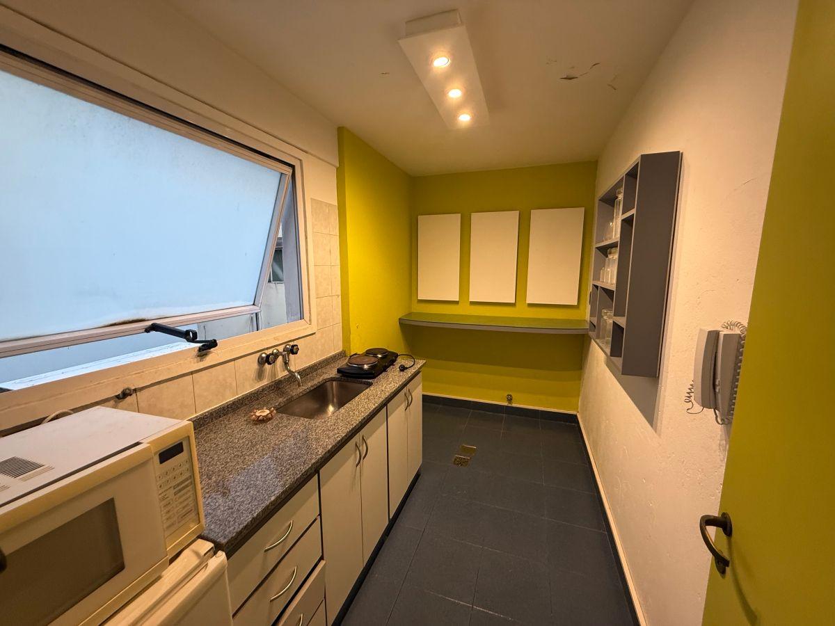 Foto de DEPARTAMENTO 2 AMBIENTES + ESCRITORIO- APTO PROFESIONAL, imagen 5