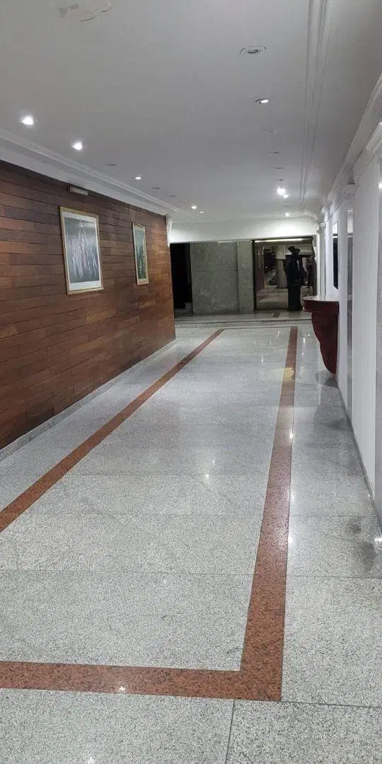 LOFT EN VENTA PISO ALTO SÚPER LUMINOSO! 3