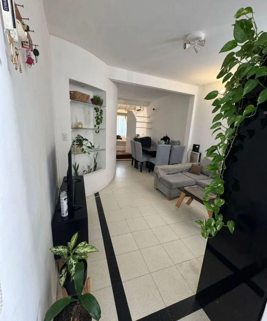 Depto Monoambiente en venta en Plaza San Martín 5