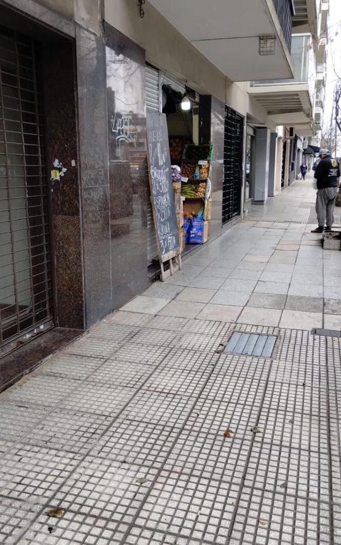 Foto de Local apto todo rubro - Scalabrini Ortiz 1400 - Palermo, imagen 4