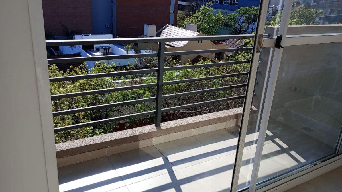 Foto de Monoambiente al frente con balcón - Llavallol 4600 - Villa Devoto, imagen 5
