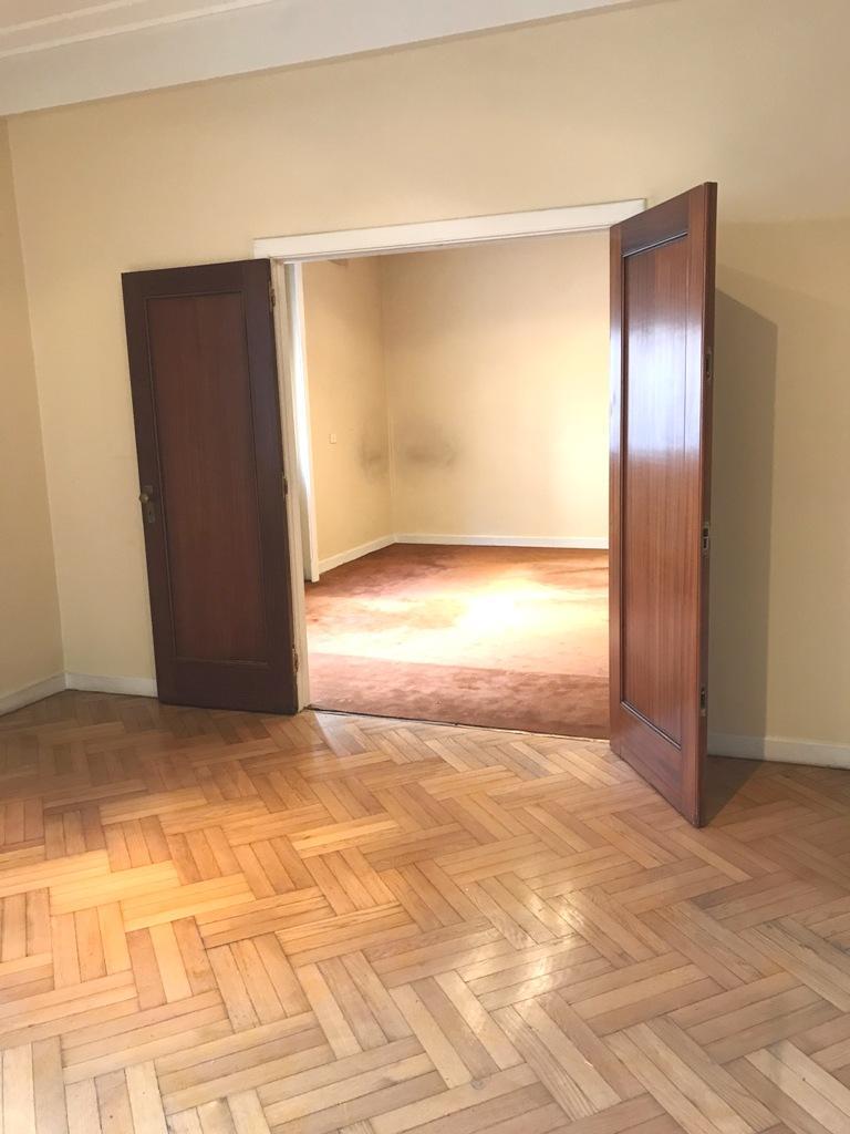Córdoba y Libertad (Sin Expensas) Tribunales Oficina 300 m² 1