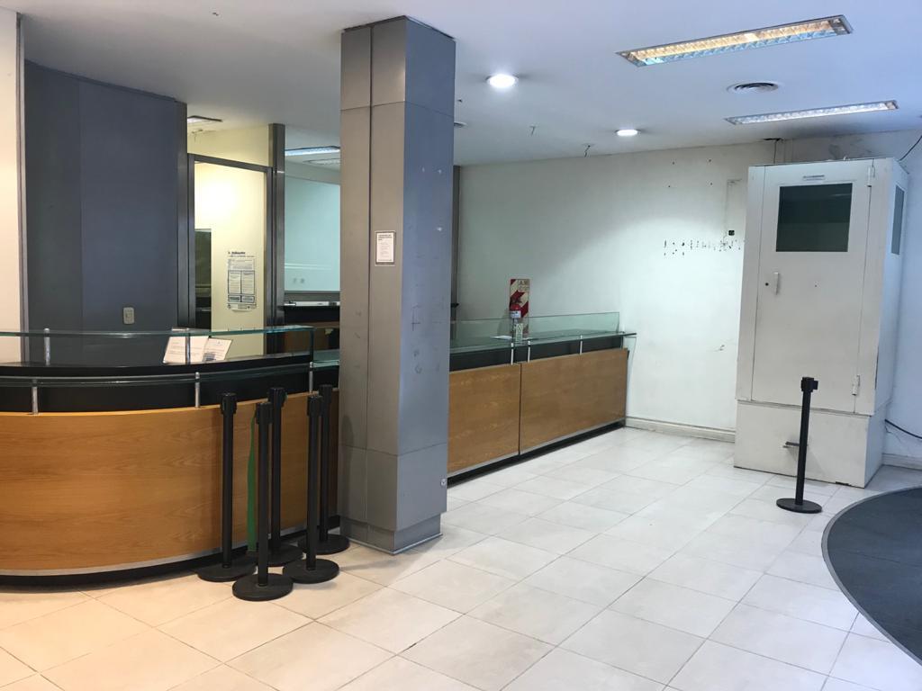 Excelente Local Sarmiento 400, Pb 225 m² 4