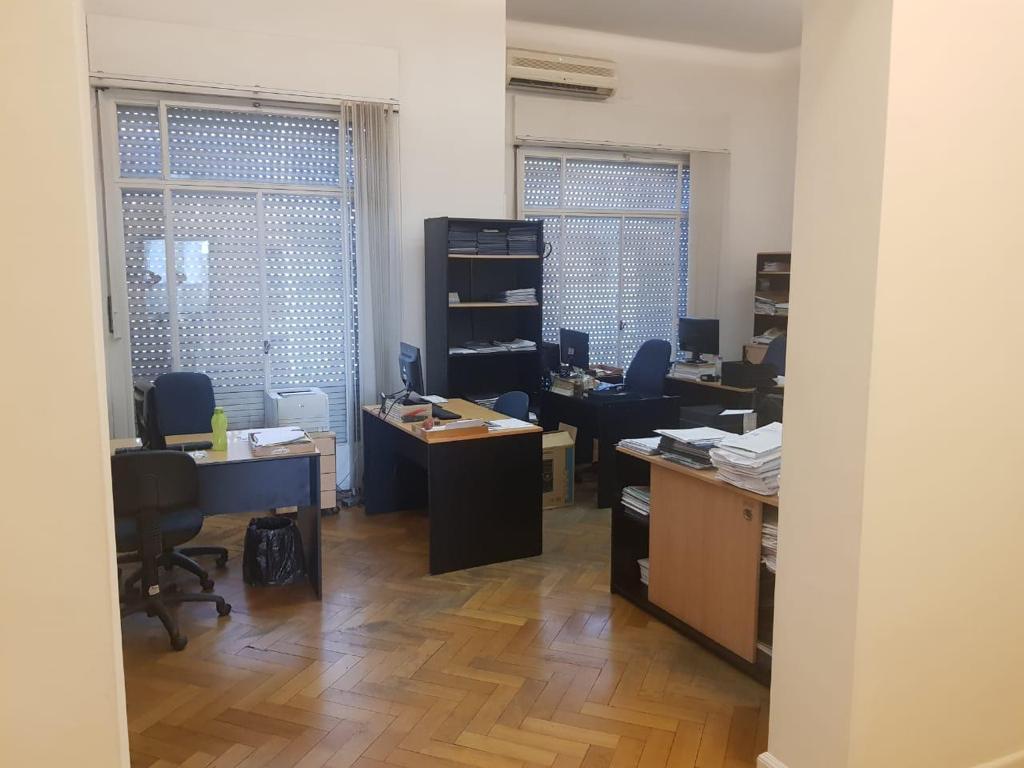 Av Alem 400 y Corrientes 330 m² Oficina Impecable 2
