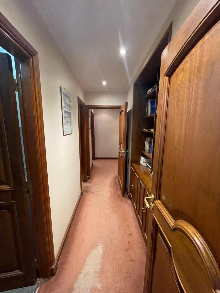 Corrientes y Florida Excelente Oficina 175 m² 4