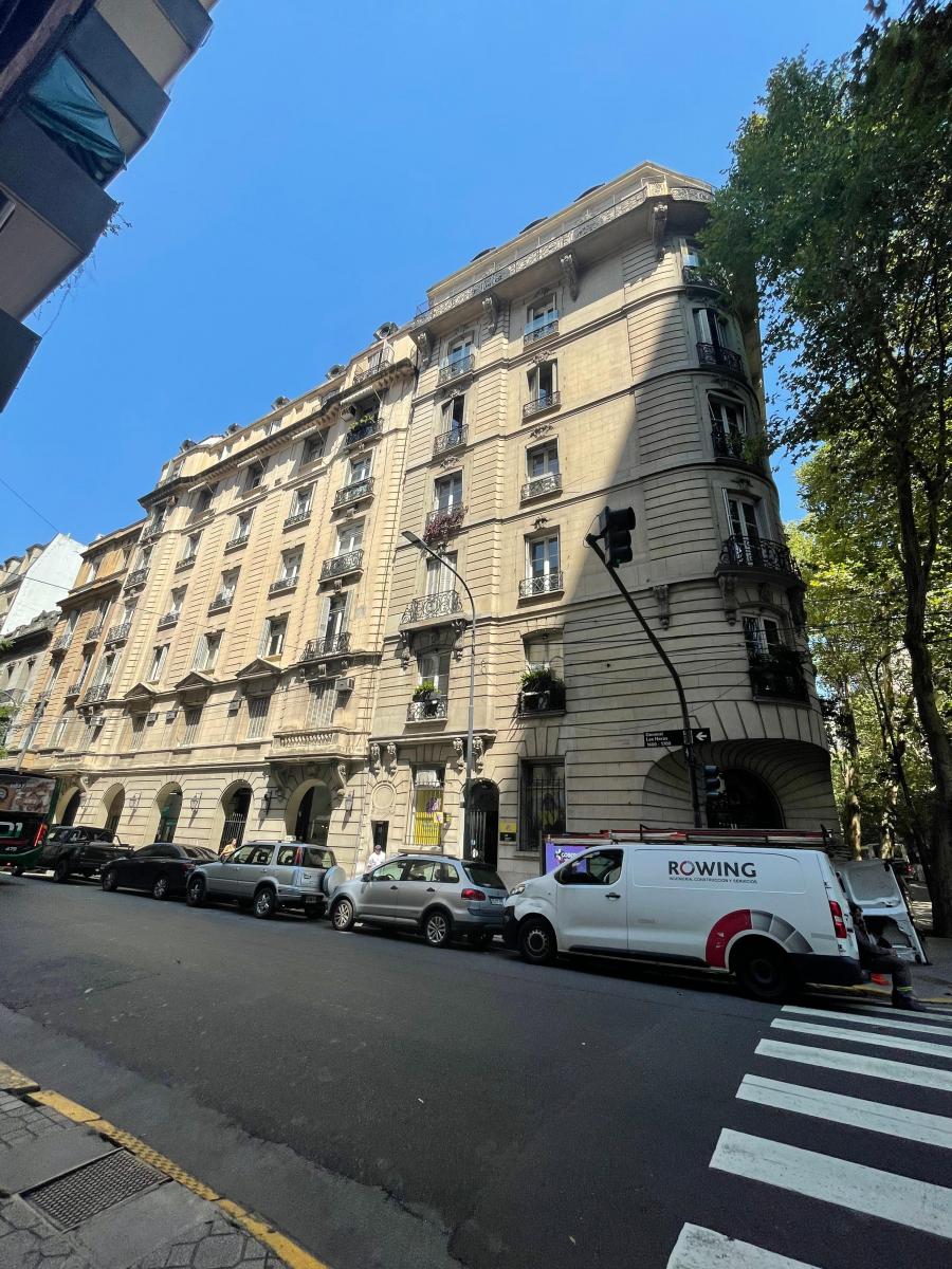 Recoleta Plaza Vte López Antiguo Francés 2