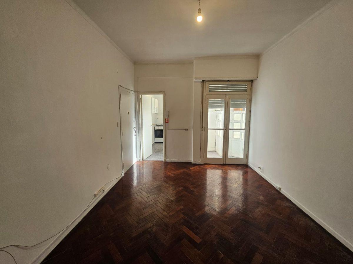 Foto de HERMOSO DEPARTAMENTO EN LA MEJOR ZONA DE CABALLITO, imagen 1