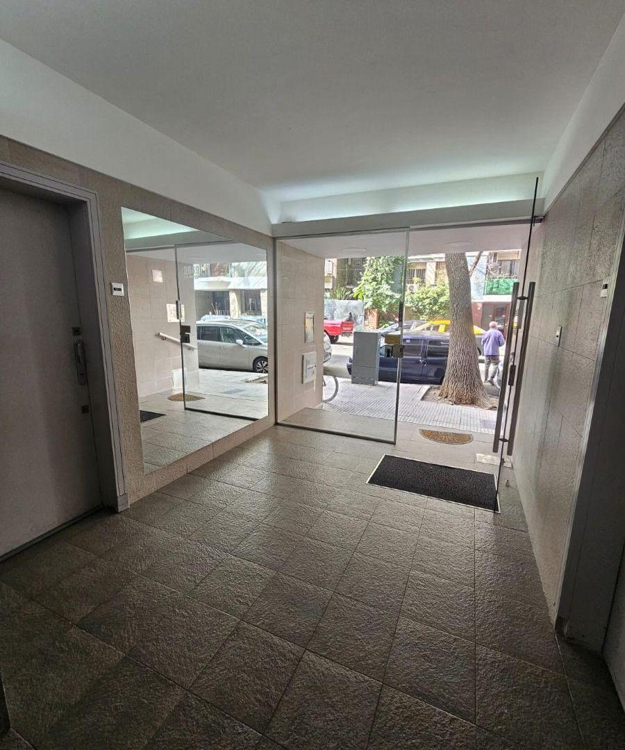 Foto de HERMOSO DEPARTAMENTO LUMINOSO BAJAS EXPENSAS, imagen 1